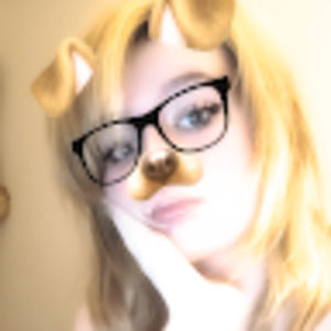 Meet your Posher, Aviana